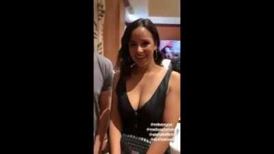 Found the whole clip (GIF)