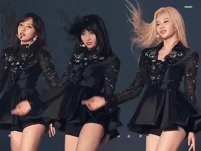 Iconic J-Line hair flip
