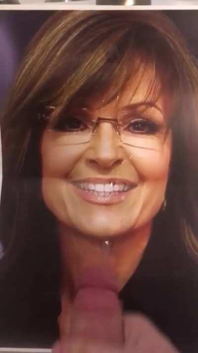 Sarah Palin get my HOT LOAD OF CUM sprayed all over her pretty milf face!!!