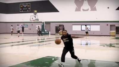 Giannis & Dame – Together is BIG