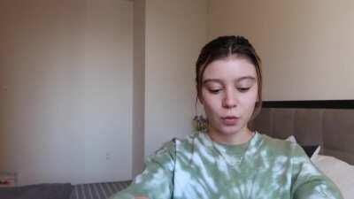 Looks Good On You G.