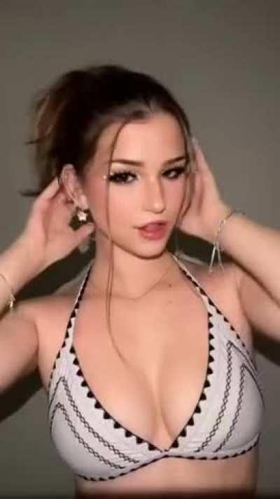 [Reddit] Brooke Deserves All The BBC And Cum She Can Take