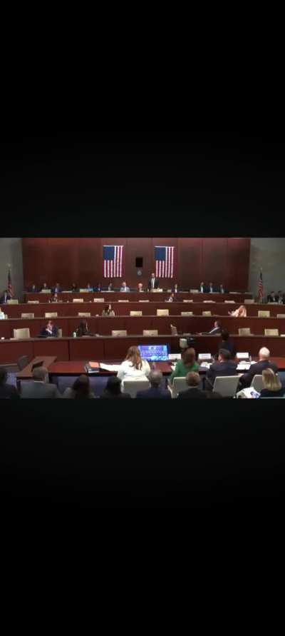 Chairman suspends oversight hearing, Greene changed her words 2 mins later