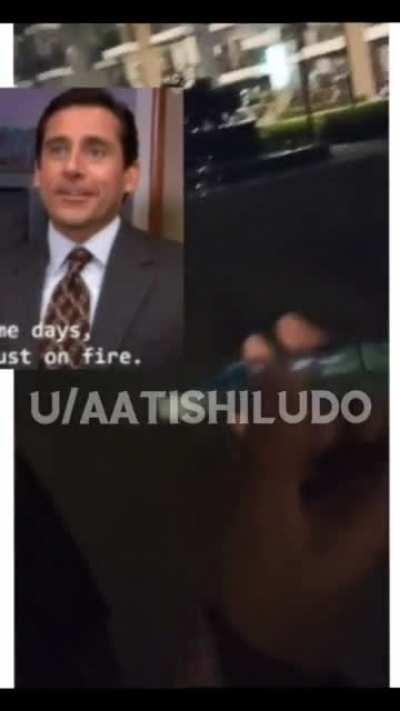 Pakistani scammer confronted by 2 indian teens. One thing led to another and he started talking about cricket. Rest you can see