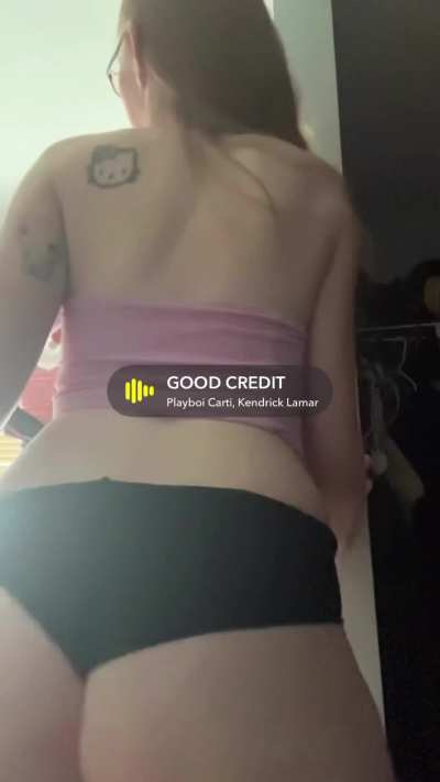 This GIF messed up >.< gonna make it better hold on