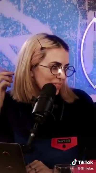 This edit is just so good, all hail the queen