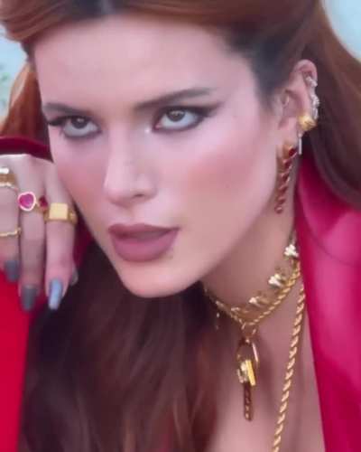 Bella | Insta Post Nov 23