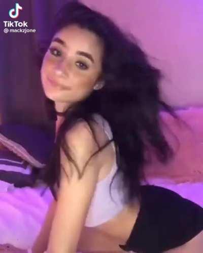 Mackenzie Jones ahegao👅
