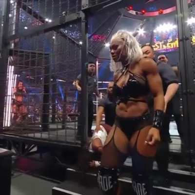 What a specimen! 🤤🖤