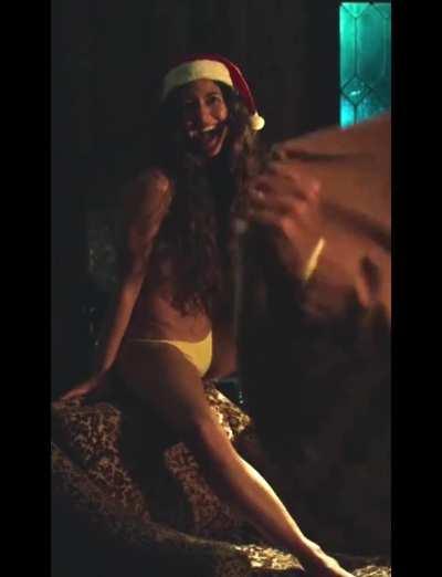 Tainá Medina sexy nude brazilian body in tv series Fim (2023) - slowed at 60fps in the end