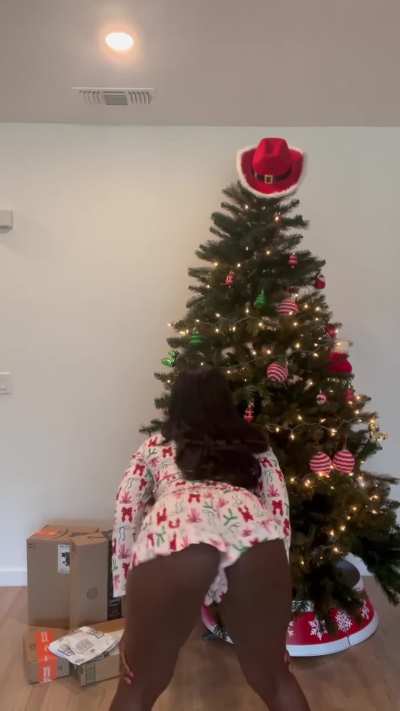 Buy 4 items from my Amazon wishlist this week and get 1 year FREE to ONLYFANS 🎁🎄LIMITED TIME OFFER ⏰ Don’t miss out on my BEST Christmas deal 😝! I’d love to have a gift from you under my tree 🥰🔥