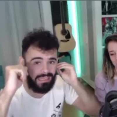 شحينثخؤظسحمسمؤم😁😁🎼