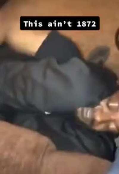 This doesn't belong here..... but it really made me laugh.