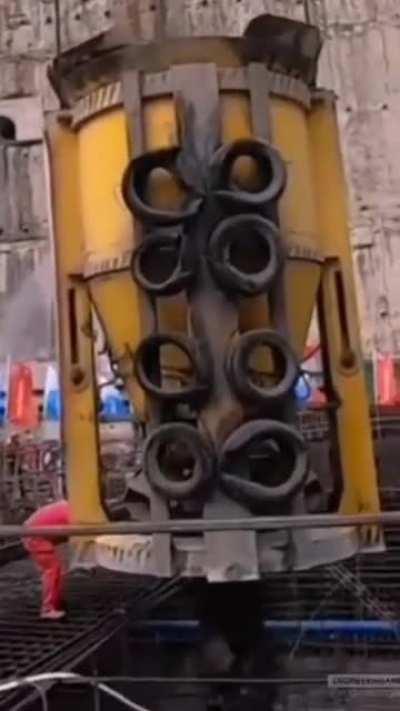 Строительство дамбы