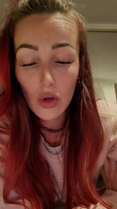 Would you kiss these burps?💋