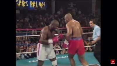 3D Chess: Dwight Muhammad Qawi Fakes Hurt Against George Foreman