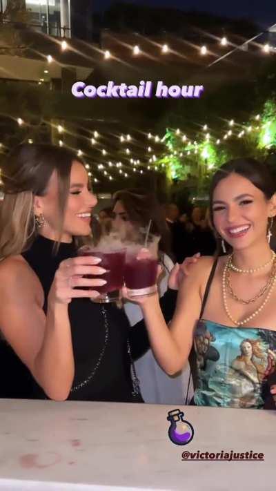 Cocktail hour 10/3/2023