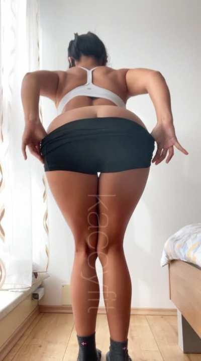 Wanna get sweaty together?