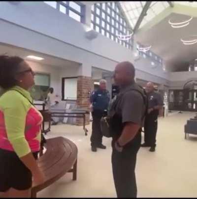 Woman Gives Cop the Business