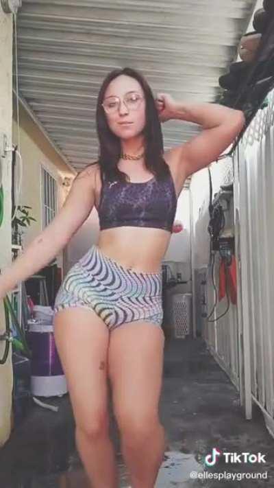 I found this and, i’m not disappointed 🥵👌