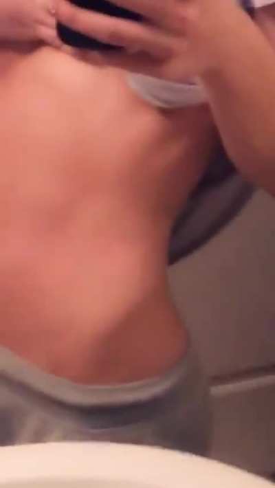 Sydney Sweeney Instagram Abs