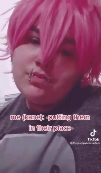 Wow crossover cringe