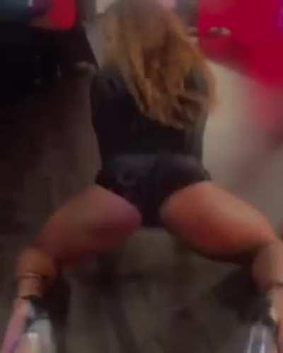 Is it a crime to be a fitness influencer/trainer that also turn up and drink a lil every once in a while?? REMEMBER I said it u can do both lol it’s called a balanced life 😉