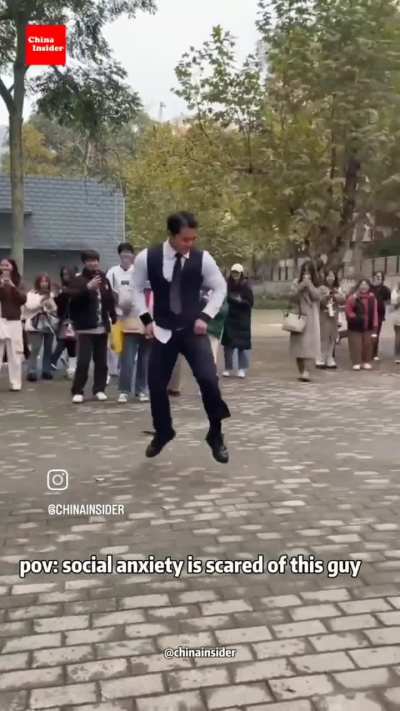 Would you have a dance battle with him for 100 yuan?