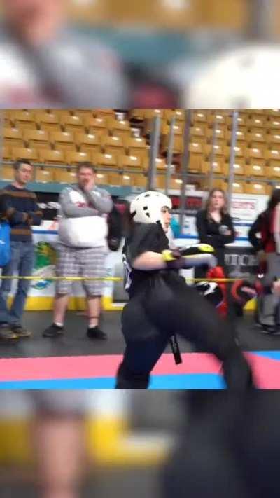 Head kick scores a knockdown.