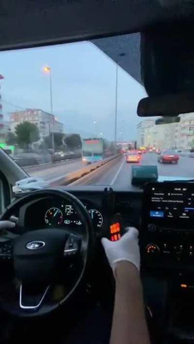 Looks stressful, nope!