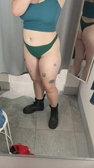 Meet me in the fitting room...docs on or off? 😈