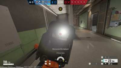 Why does my Thorn trap glow like this?