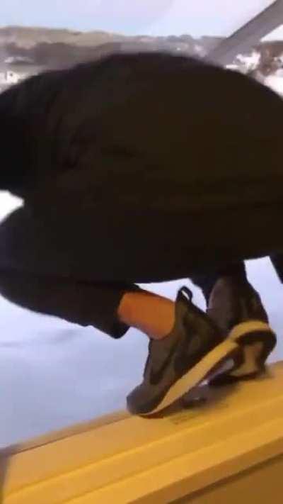 HMFT after i jump to the snow