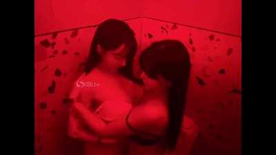 sonming52 x lovable33 