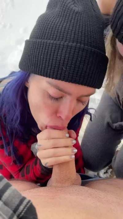 Outdoor Canadian blowjob with a trans girl and her roommate