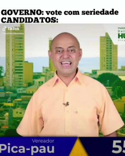 olha a risadinha dele q fofinho