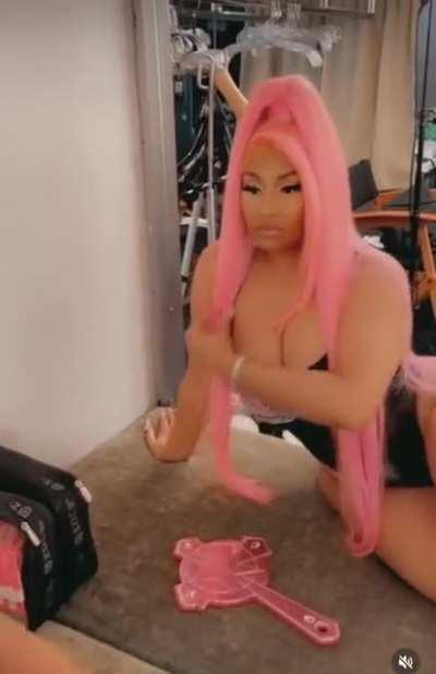 Imagine how it look from behind 😮‍💨🤤🤤🤤🤤