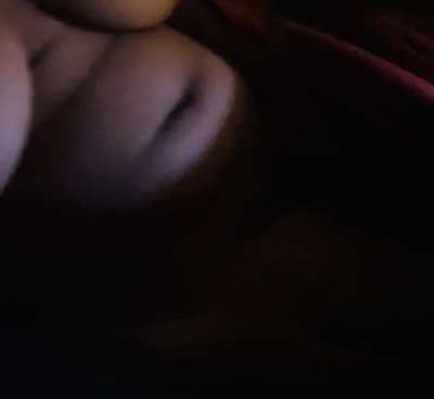 Surprising a mallu guy on the bus. 😋