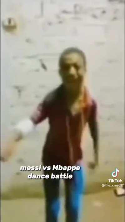 Yank here, Does the WC final halftime show include a Leo Messy vs MPappi dance off?