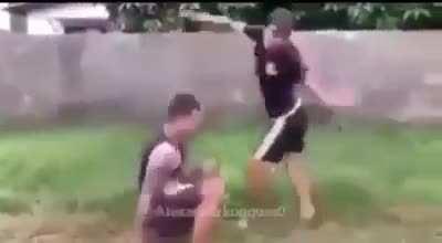 Los admins andan peleando 😭😔👉👌