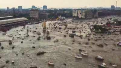 Порт в Амстердаме