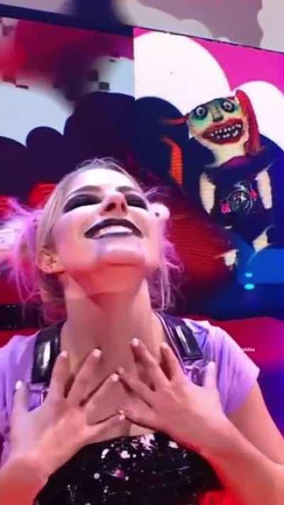 her boobs are so huge 😍😍😍😍