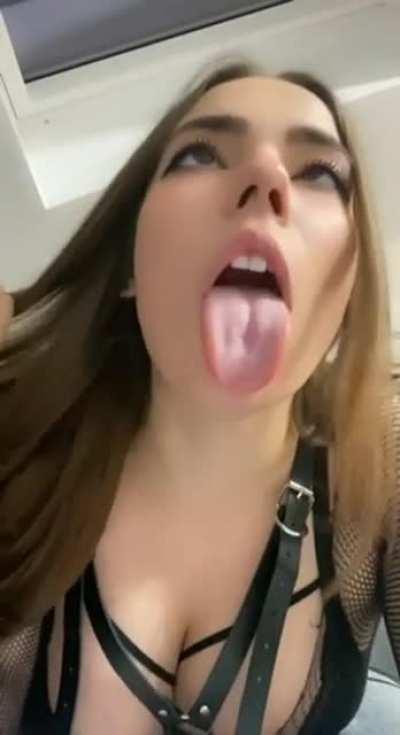 Become Our Weekly Pin-Up Girl