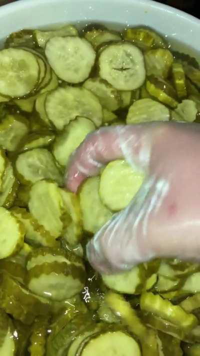 Back at it again my fellow pickle freaks ✌️👌