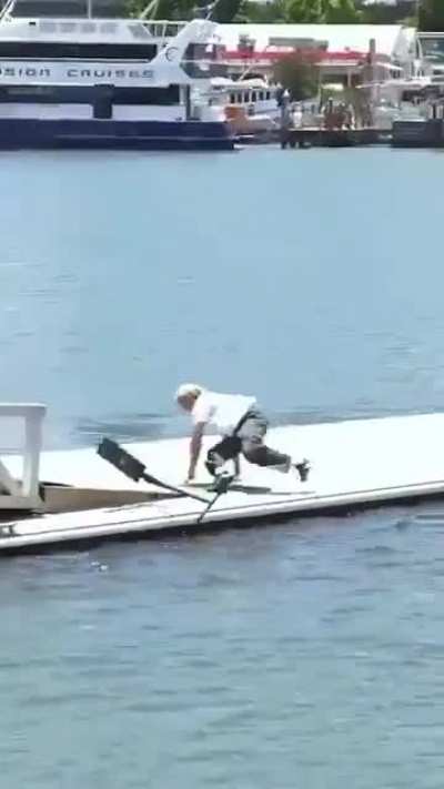 Dude freaks out when his scooter meets Davy Jones’ Locker