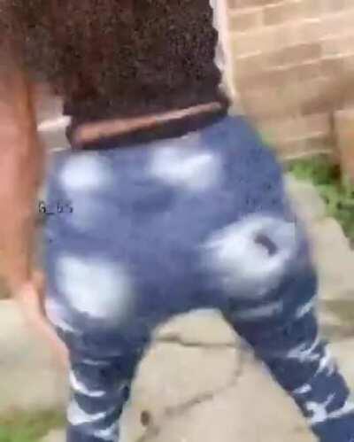 👖