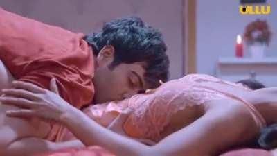 Unknown actress having night fun with bf 🥳