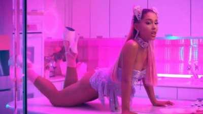 I don't need porn when I have Ariana Grande!