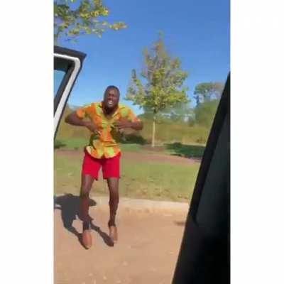 WSB degens every Friday knowing we can't lose money on the weekends 🎉🎉