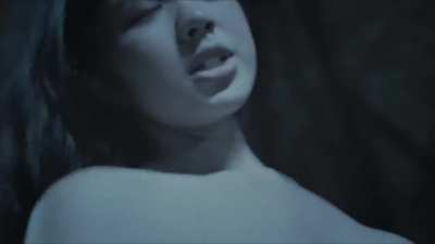 Azi Acosta as Romina, Huwad (Giba, 2024)